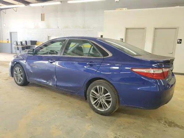 4T1BF1FK4GU520030 2016 TOYOTA CAMRY - Image 2