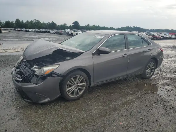 4T1BF1FK4GU520853 2016 TOYOTA CAMRY - Image 1