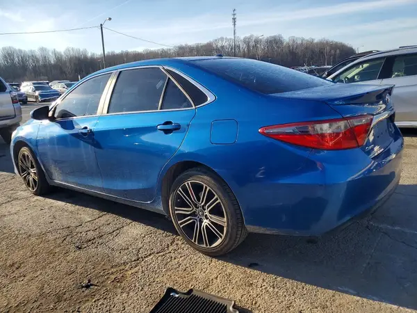 4T1BF1FK4GU521274 2016 TOYOTA CAMRY - Image 2