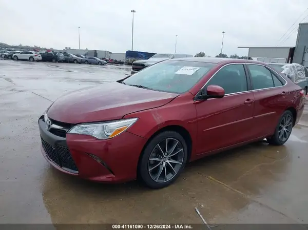 4T1BF1FK4GU521288 2016 TOYOTA CAMRY - Image 2