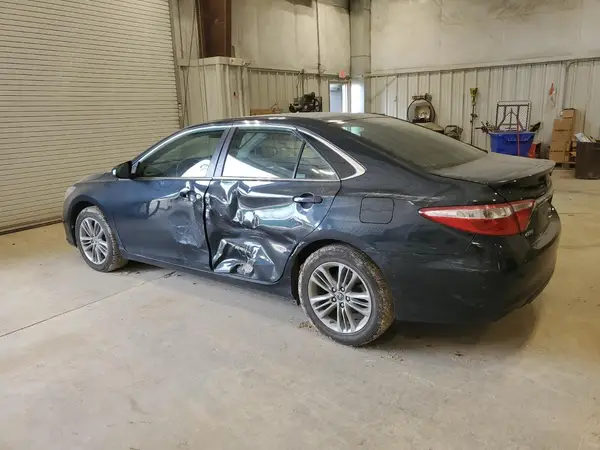 4T1BF1FK4GU526457 2016 TOYOTA CAMRY - Image 2