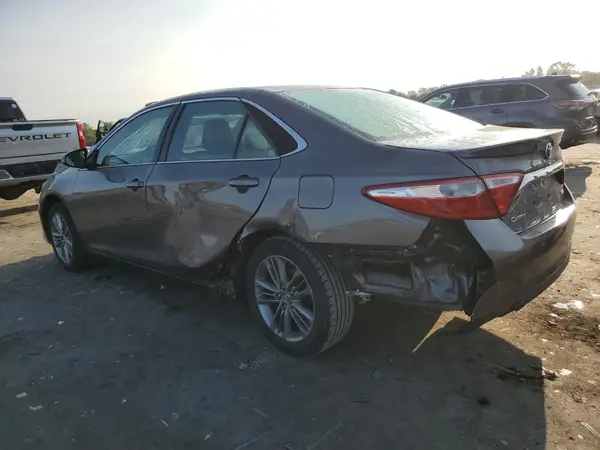 4T1BF1FK4GU529665 2016 TOYOTA CAMRY - Image 2