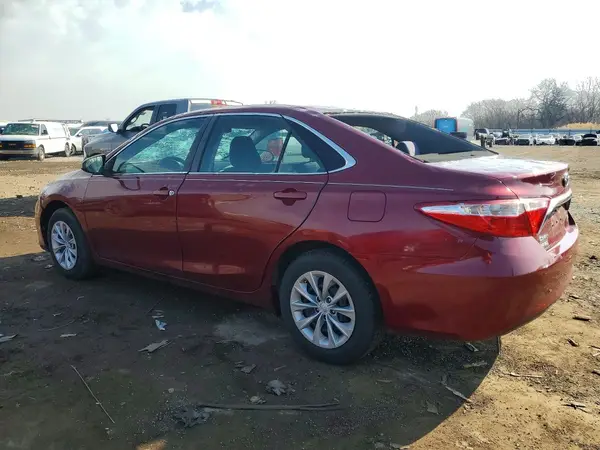 4T1BF1FK4GU531061 2016 TOYOTA CAMRY - Image 2