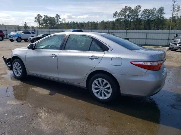 4T1BF1FK4GU534879 2016 TOYOTA CAMRY - Image 2