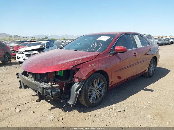 4T1BF1FK4GU538186 2016 TOYOTA CAMRY - Image 2