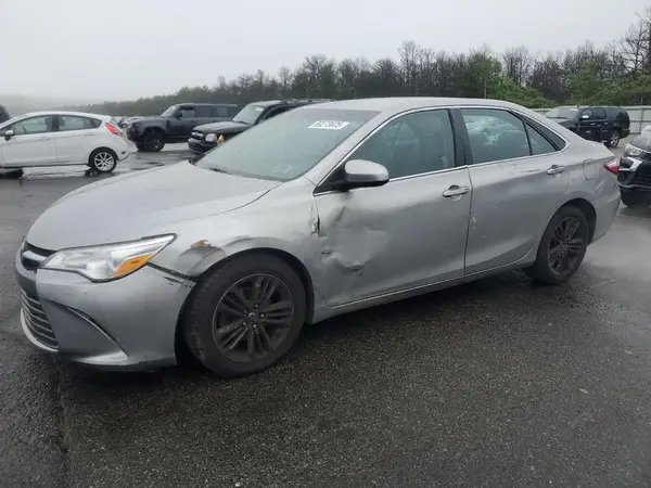 4T1BF1FK4GU539113 2016 TOYOTA CAMRY - Image 1