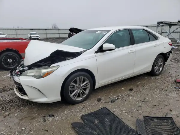 4T1BF1FK4GU543114 2016 TOYOTA CAMRY - Image 1