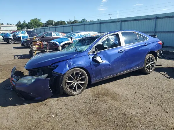 4T1BF1FK4GU549415 2016 TOYOTA CAMRY - Image 1