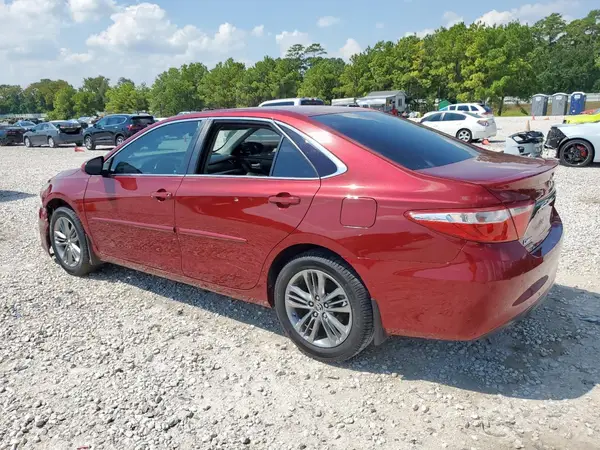 4T1BF1FK4GU552752 2016 TOYOTA CAMRY - Image 2
