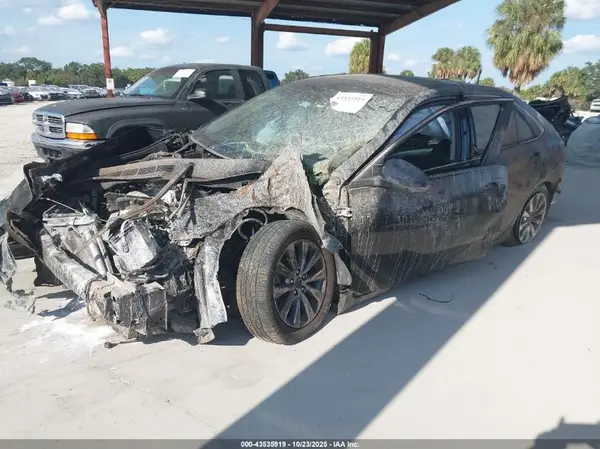 4T1BF1FK4GU555621 2016 TOYOTA CAMRY - Image 2