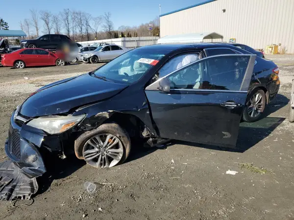 4T1BF1FK4GU557370 2016 TOYOTA CAMRY - Image 1