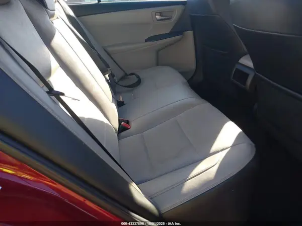4T1BF1FK4GU558650 2016 TOYOTA CAMRY - Image 8