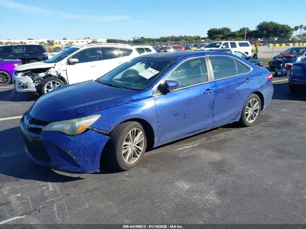 4T1BF1FK4GU559636 2016 TOYOTA CAMRY - Image 2