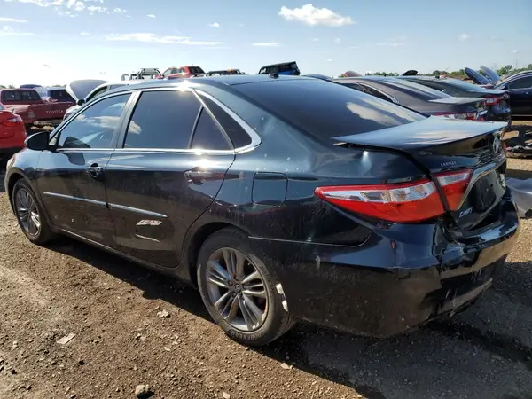4T1BF1FK4GU563251 2016 TOYOTA CAMRY - Image 2