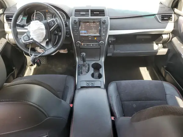4T1BF1FK4GU568739 2016 TOYOTA CAMRY - Image 8