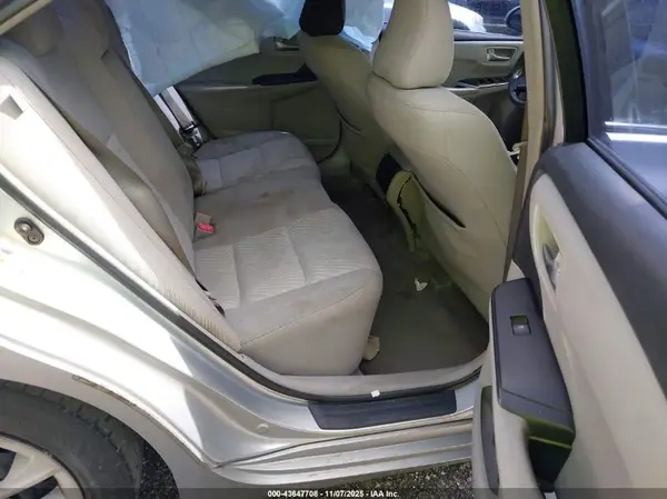 4T1BF1FK4GU571141 2016 TOYOTA CAMRY - Image 8