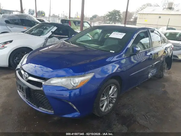 4T1BF1FK4GU573844 2016 TOYOTA CAMRY - Image 2