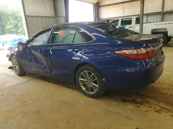 4T1BF1FK4GU574038 2016 TOYOTA CAMRY - Image 2