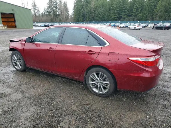 4T1BF1FK4GU576145 2016 TOYOTA CAMRY - Image 2