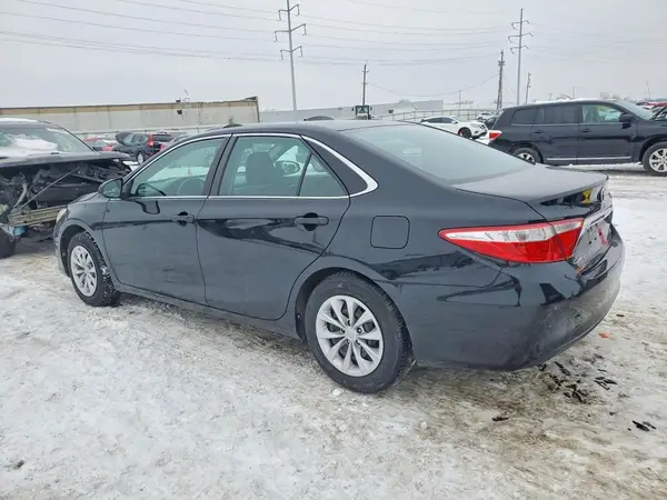 4T1BF1FK4GU578588 2016 TOYOTA CAMRY - Image 2