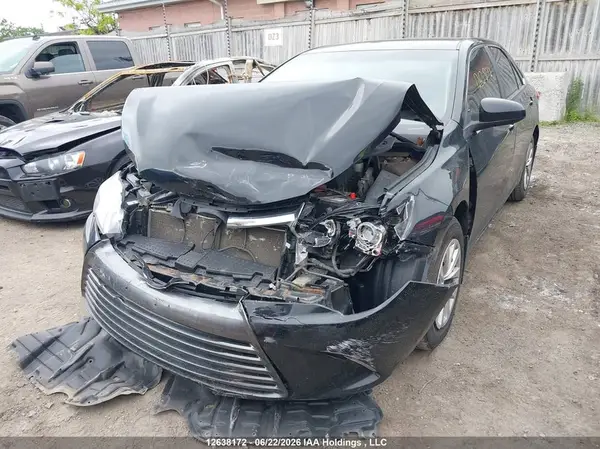 4T1BF1FK4GU587601 2016 TOYOTA CAMRY - Image 2