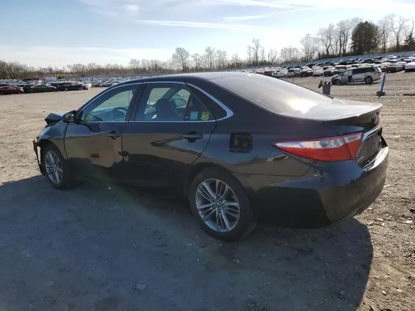 4T1BF1FK4GU590742 2016 TOYOTA CAMRY - Image 2