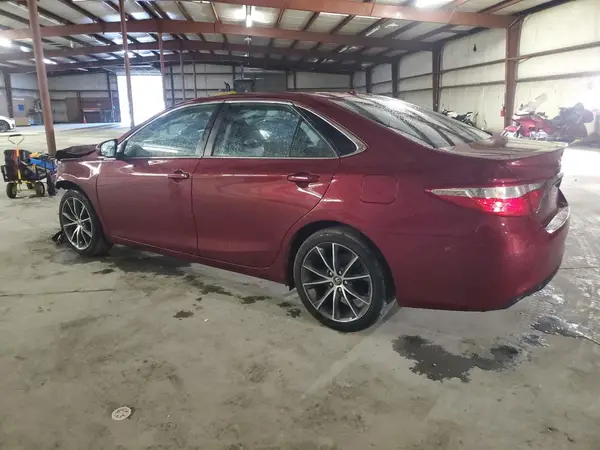 4T1BF1FK4GU593883 2016 TOYOTA CAMRY - Image 2