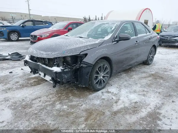 4T1BF1FK4GU597545 2016 TOYOTA CAMRY - Image 2