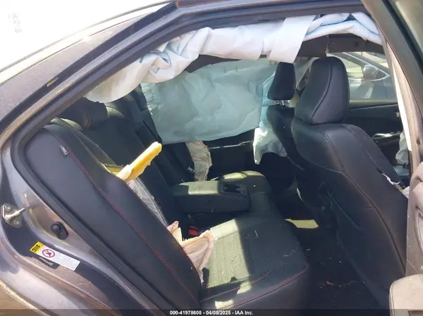 4T1BF1FK4GU601738 2016 TOYOTA CAMRY - Image 8