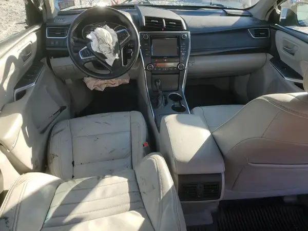 4T1BF1FK4GU604140 2016 TOYOTA CAMRY - Image 8