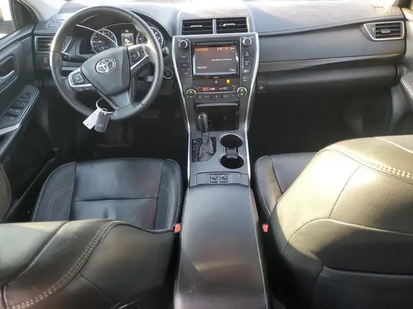 4T1BF1FK4GU604879 2016 TOYOTA CAMRY - Image 8