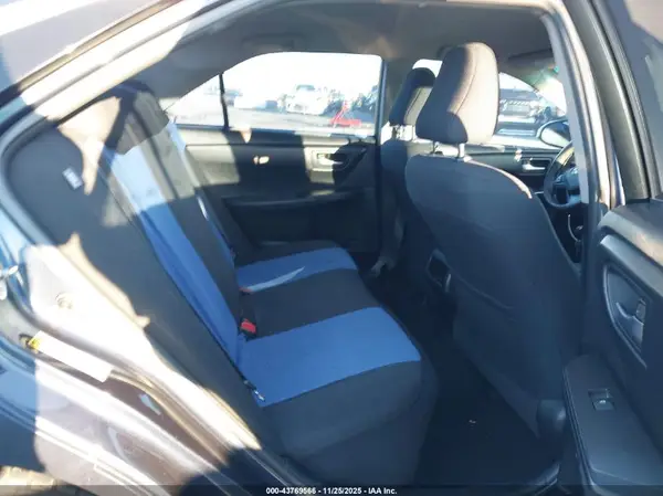 4T1BF1FK4GU608690 2016 TOYOTA CAMRY - Image 8