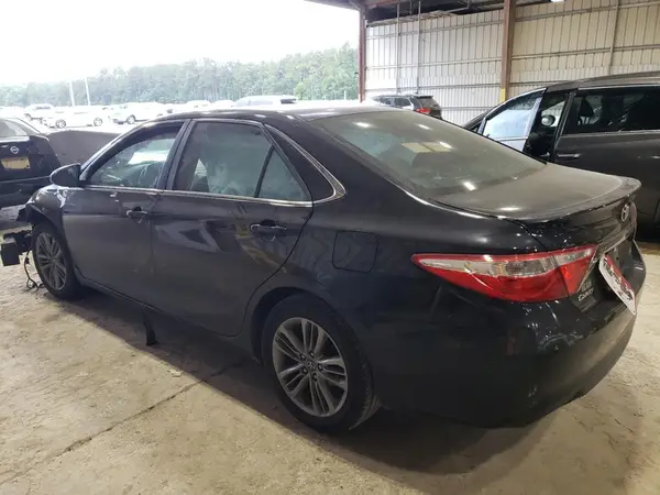 4T1BF1FK4GU611363 2016 TOYOTA CAMRY - Image 2