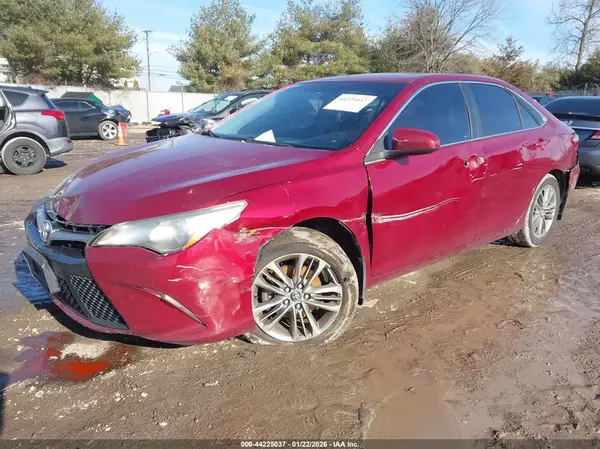 4T1BF1FK4GU614280 2016 TOYOTA CAMRY - Image 2