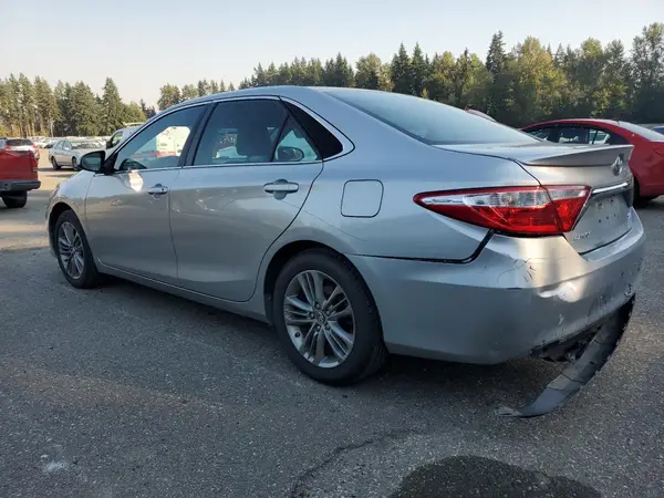 4T1BF1FK4HU270127 2017 TOYOTA CAMRY - Image 2