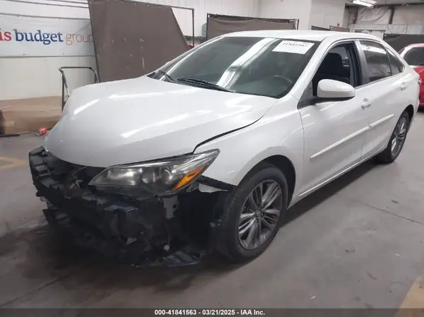 4T1BF1FK4HU274257 2017 TOYOTA CAMRY - Image 2