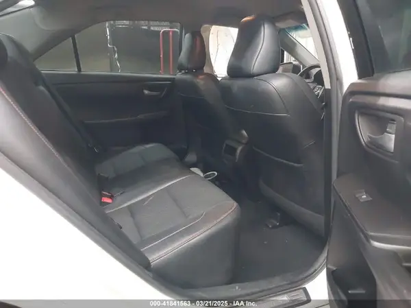 4T1BF1FK4HU274257 2017 TOYOTA CAMRY - Image 8