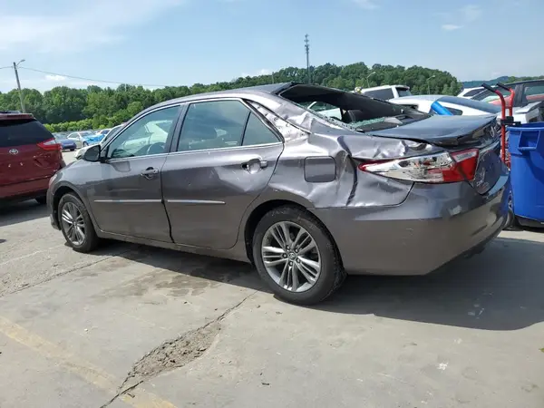 4T1BF1FK4HU275568 2017 TOYOTA CAMRY - Image 2