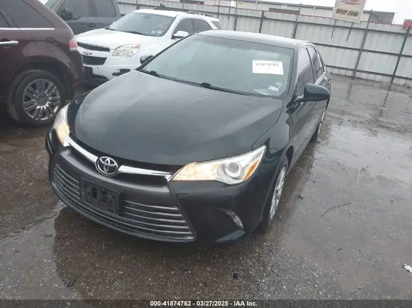 4T1BF1FK4HU276607 2017 TOYOTA CAMRY - Image 2