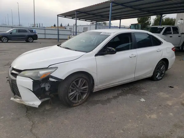 4T1BF1FK4HU278440 2017 TOYOTA CAMRY - Image 1