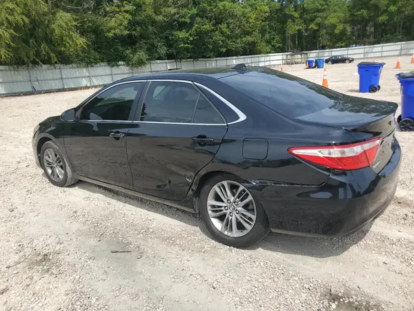 4T1BF1FK4HU279264 2017 TOYOTA CAMRY - Image 2