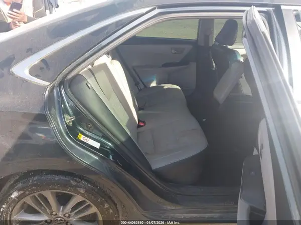 4T1BF1FK4HU284299 2017 TOYOTA CAMRY - Image 8