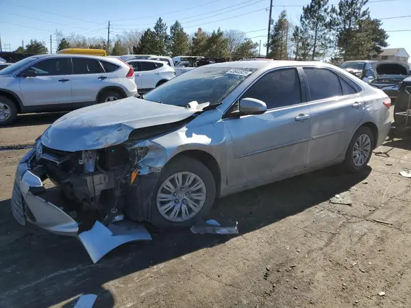 4T1BF1FK4HU285582 2017 TOYOTA CAMRY - Image 1