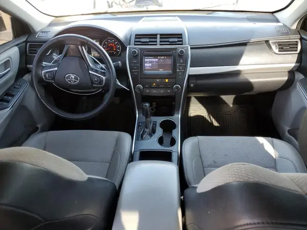 4T1BF1FK4HU285582 2017 TOYOTA CAMRY - Image 8