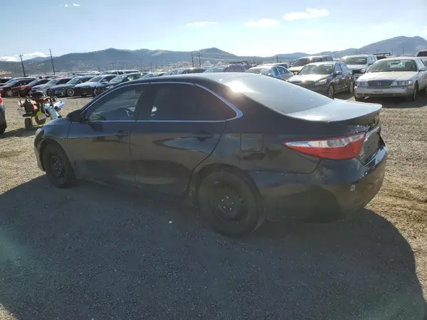 4T1BF1FK4HU296047 2017 TOYOTA CAMRY - Image 2
