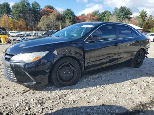 4T1BF1FK4HU300176 2017 TOYOTA CAMRY - Image 1