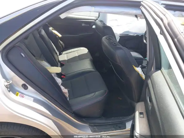 4T1BF1FK4HU303787 2017 TOYOTA CAMRY - Image 8