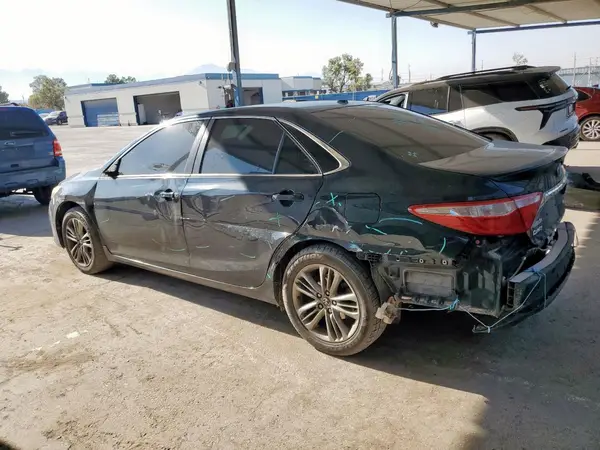 4T1BF1FK4HU306799 2017 TOYOTA CAMRY - Image 2