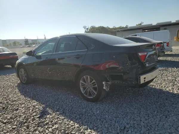 4T1BF1FK4HU309816 2017 TOYOTA CAMRY - Image 2