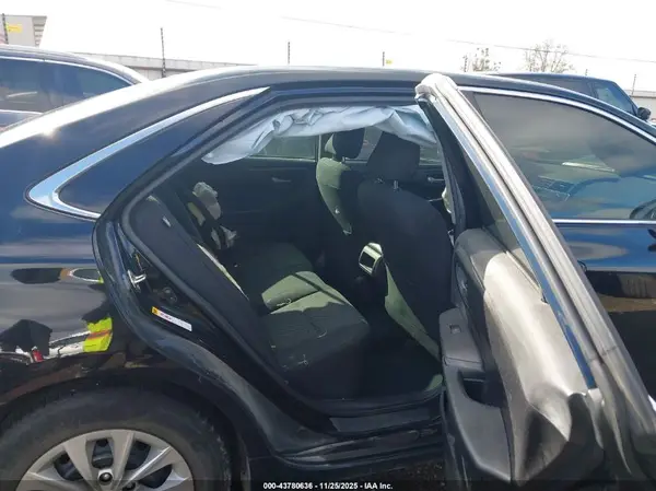 4T1BF1FK4HU311470 2017 TOYOTA CAMRY - Image 8